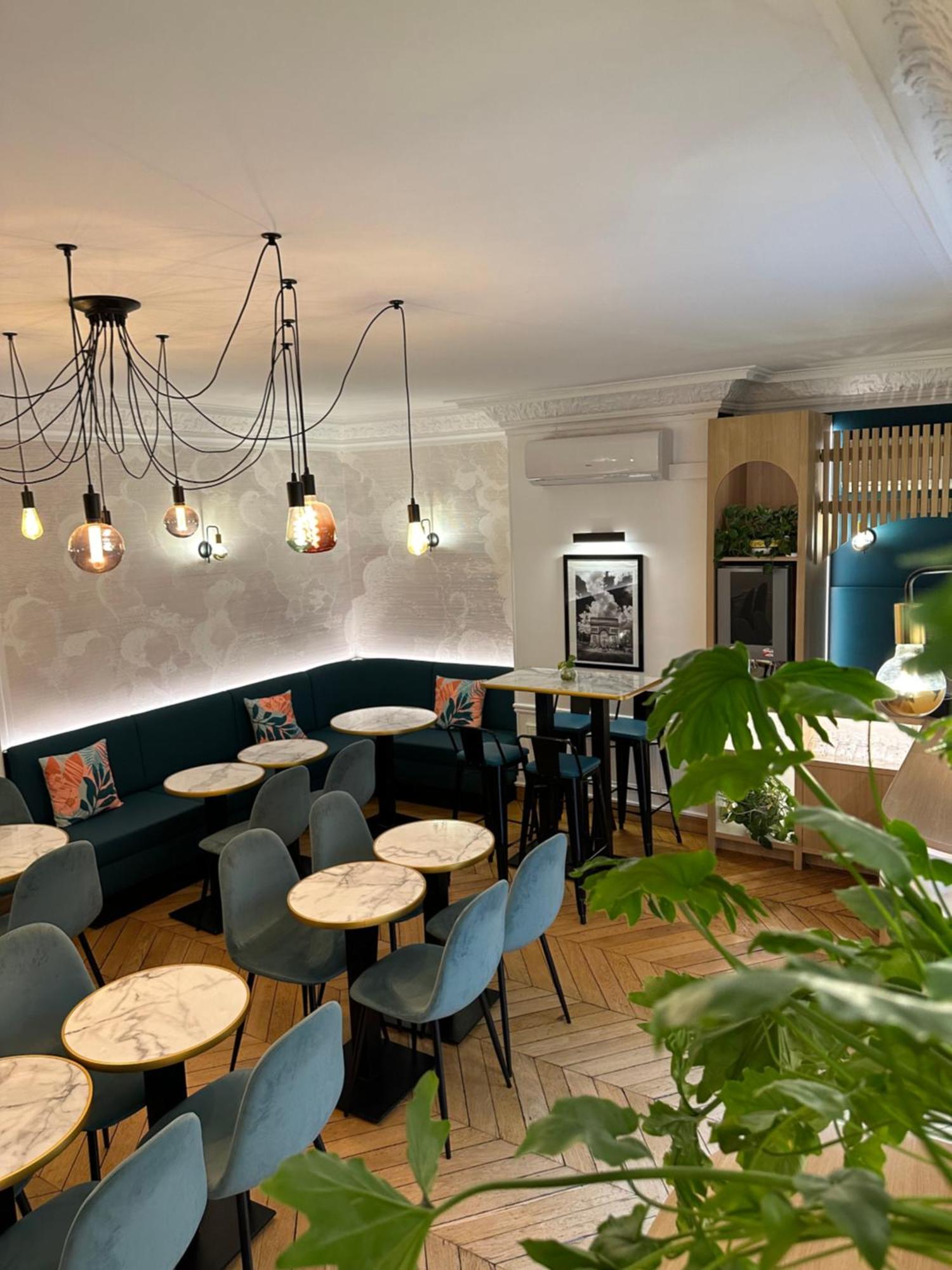 Oceanic - Grands Magasins Paris