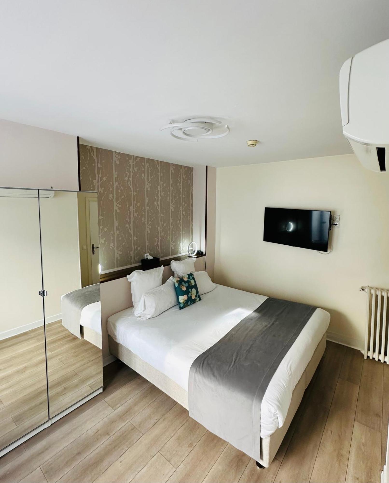 Oceanic - Grands Magasins Paris