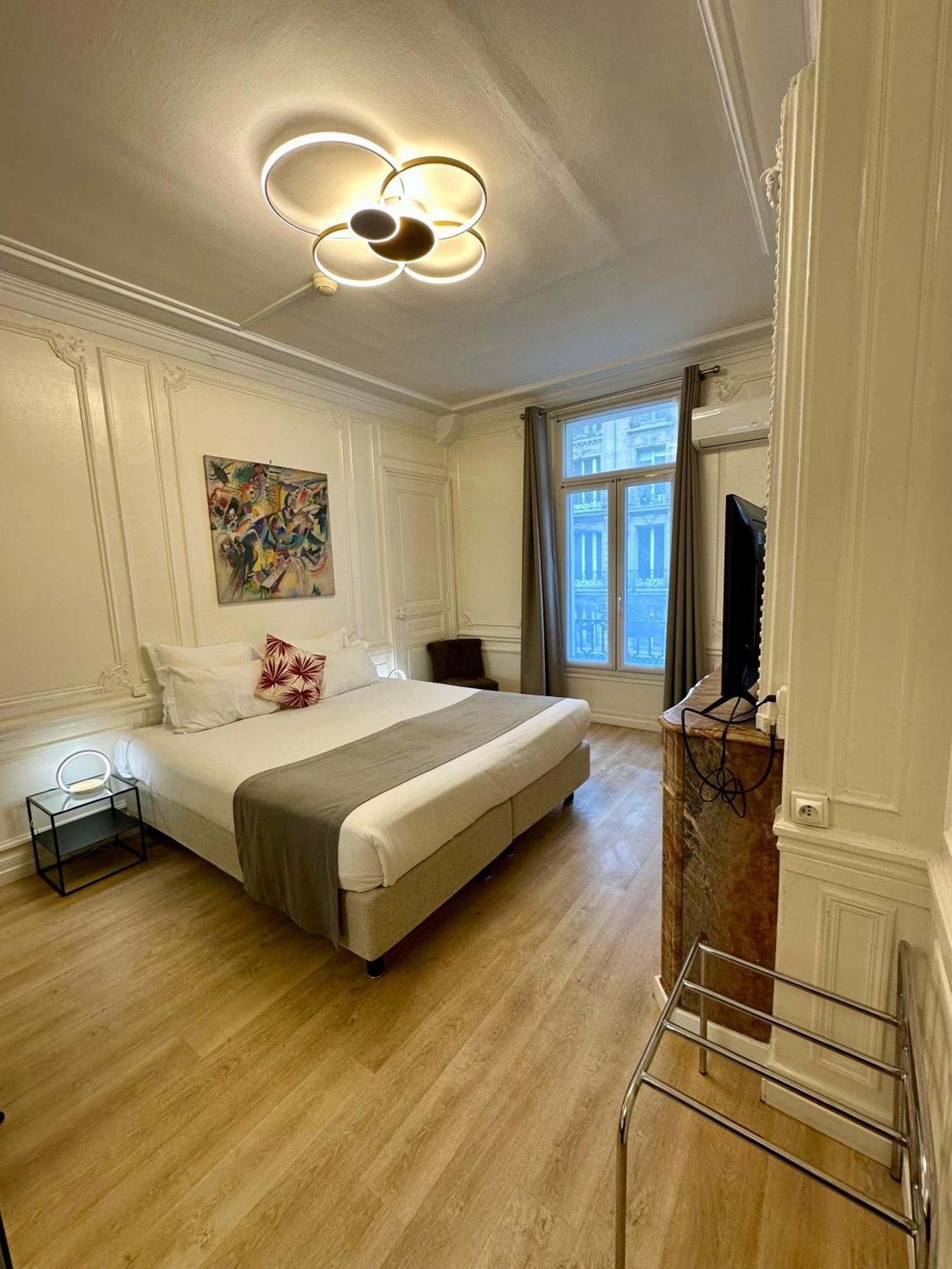 Oceanic - Grands Magasins Hotel