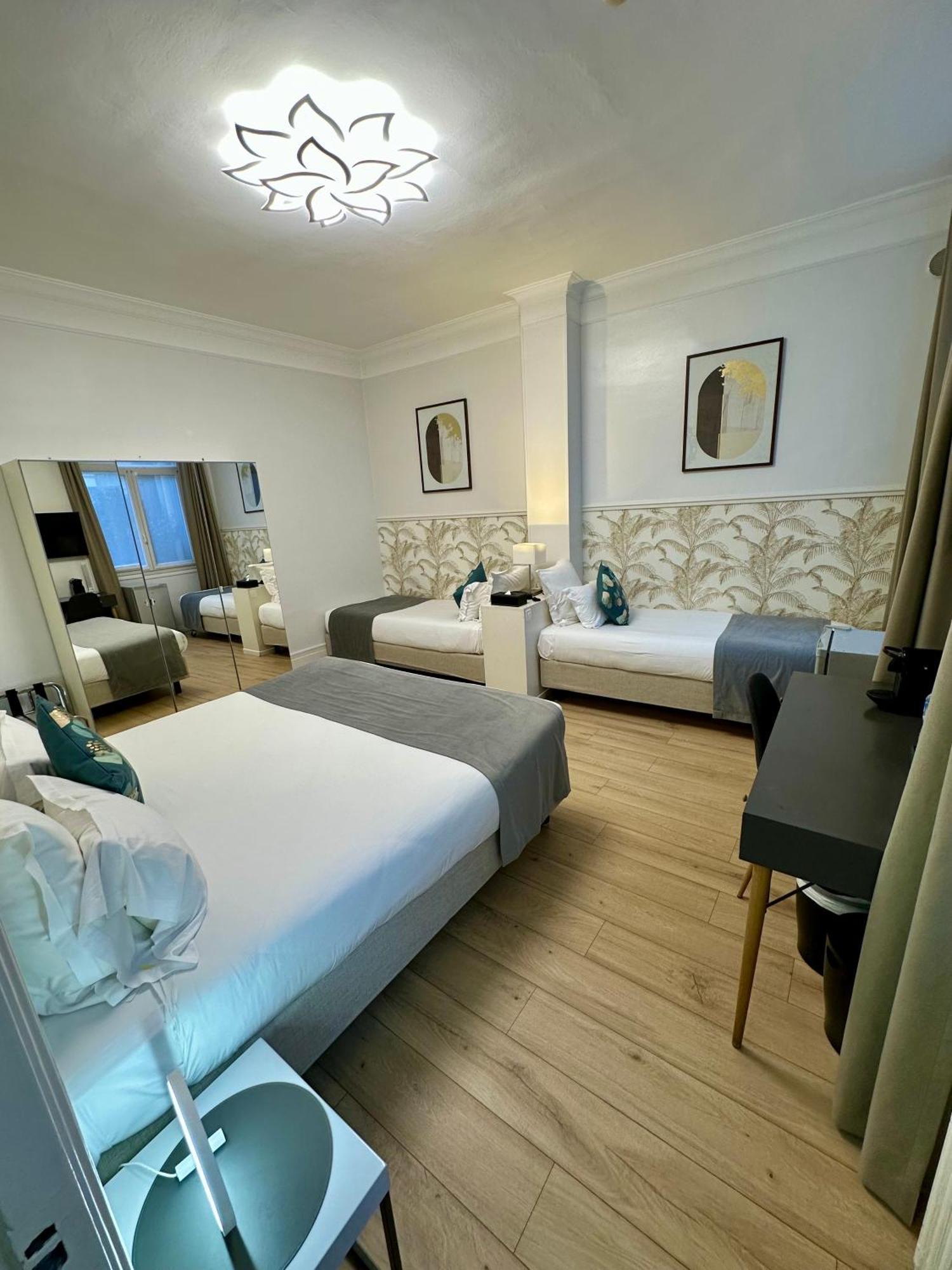 Oceanic - Grands Magasins 3* Paris